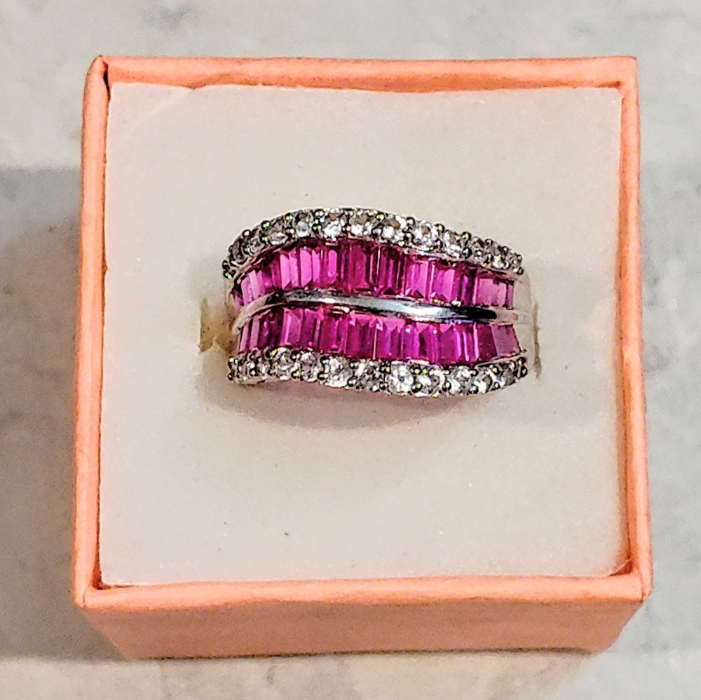 RUBY & DIAMOND LAB GROWN SILVER RING BAGUETTE CUT RUBY & ROUND CUT DIAMONDS 8½